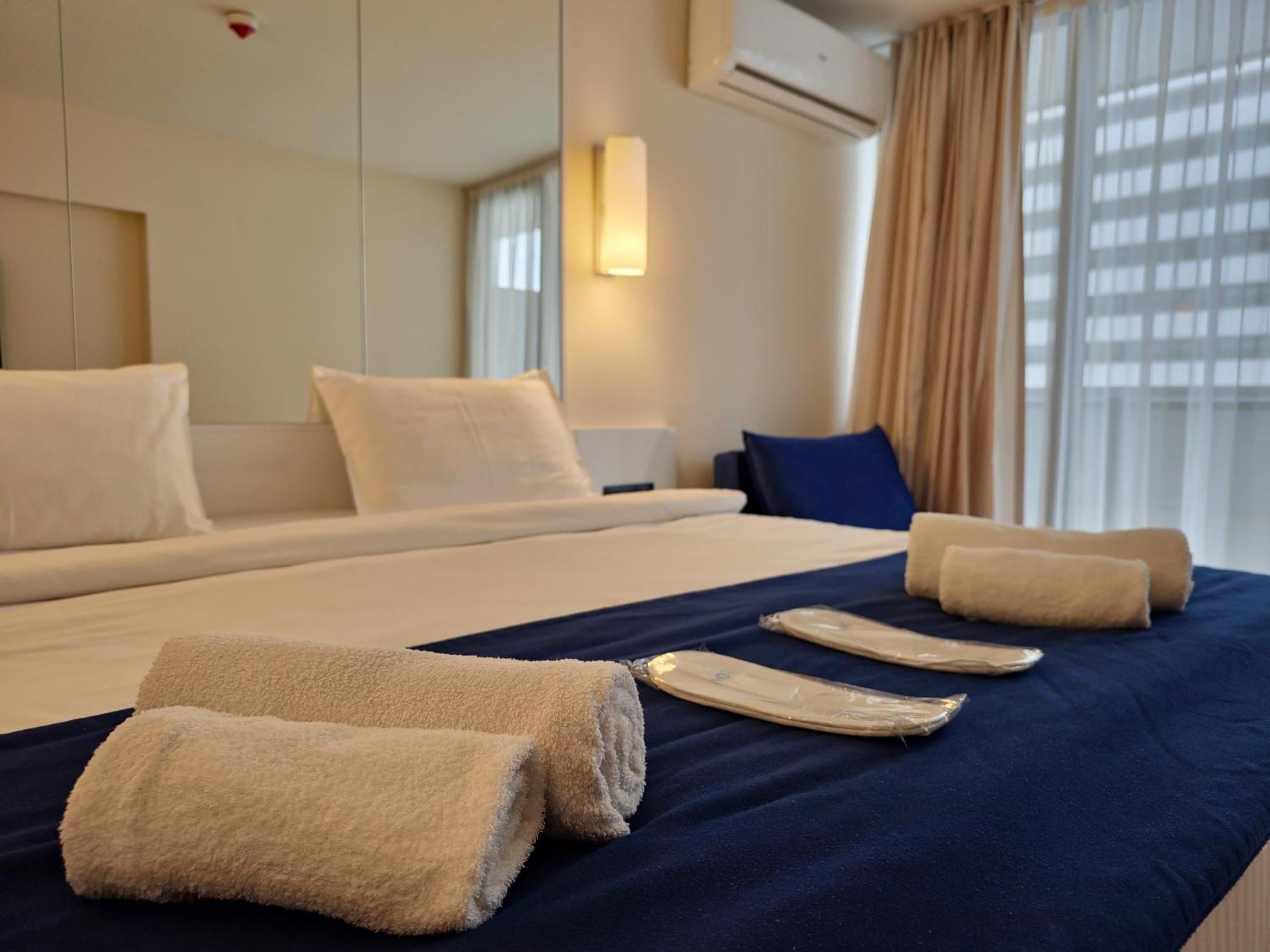Orbi Sea Breeze Aparthotel Μπατούμι Εξωτερικό φωτογραφία